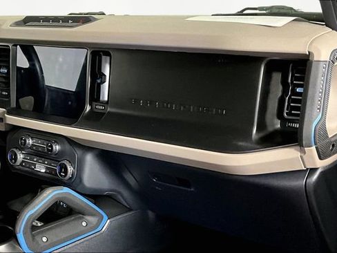 Used 2022 Ford Bronco Wildtrak AWD/4WD image 24