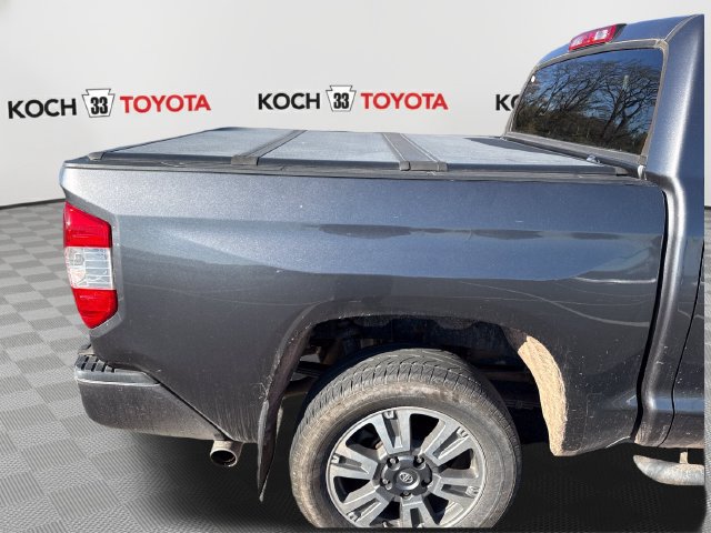 Used 2019 Toyota Tundra Platinum AWD/4WD image 16