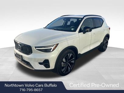 Certified 2025 Volvo XC40 B5 Plus w/ Protection Package Premier