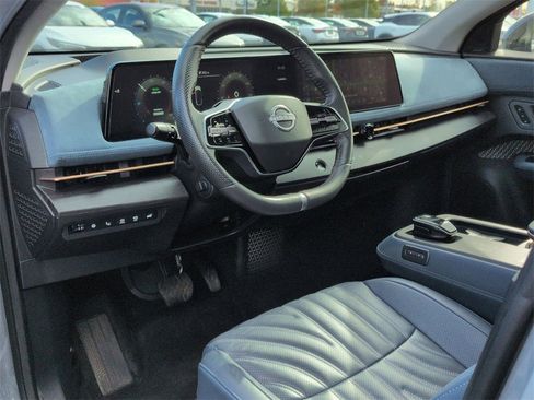Used 2024 Nissan Ariya AWD image 9