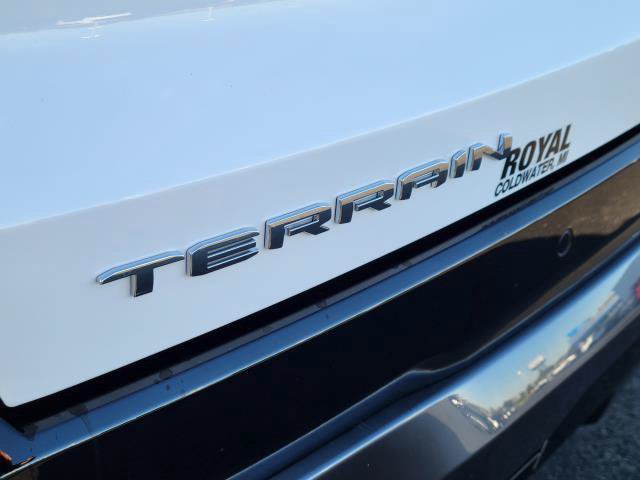 New 2027 GMC Terrain AT4 w/ Convenience Package III AWD/4WD image 9