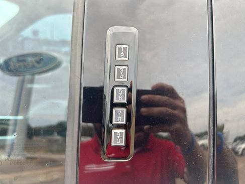 Used 2020 Ford F350 King Ranch w/ King Ranch Ultimate Package image 14