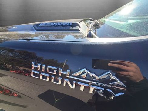 Used 2021 Chevrolet Silverado 3500 High Country image 38