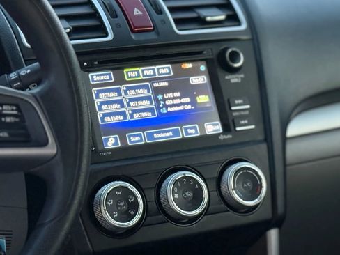 Used 2016 Subaru Forester 2.5i image 18