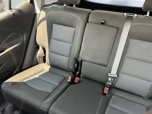 Used 2024 GMC Terrain SLE w/ Driver Convenience Package FWD image 15