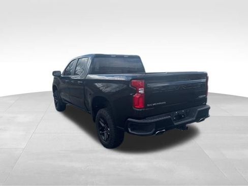 Used 2021 Chevrolet Silverado 1500 Custom Trail Boss image 2