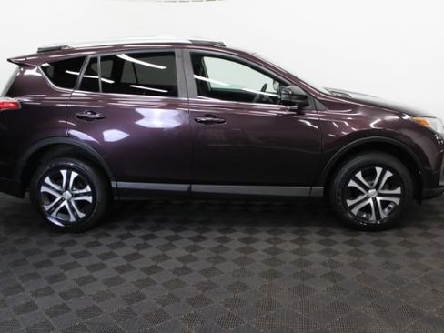 Used 2017 Toyota RAV4 LE w/ All Weather Liner Package AWD/4WD image 4