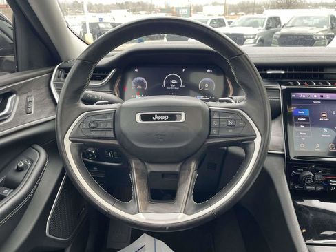 Certified 2022 Jeep Grand Cherokee L Limited image 24