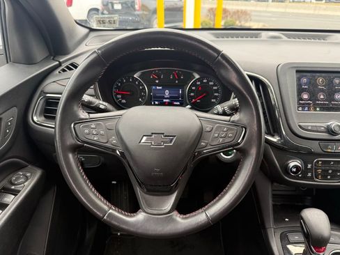 Used 2022 Chevrolet Equinox RS image 20