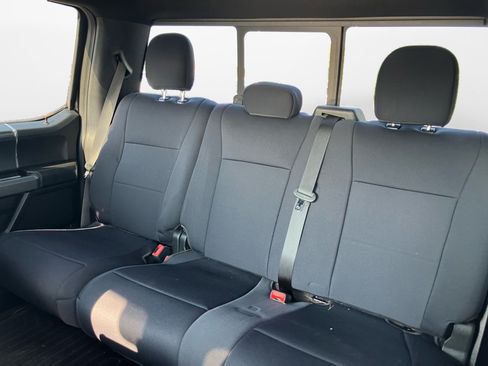 Used 2019 Ford F150 XLT w/ Equipment Group 302A Luxury AWD/4WD image 15