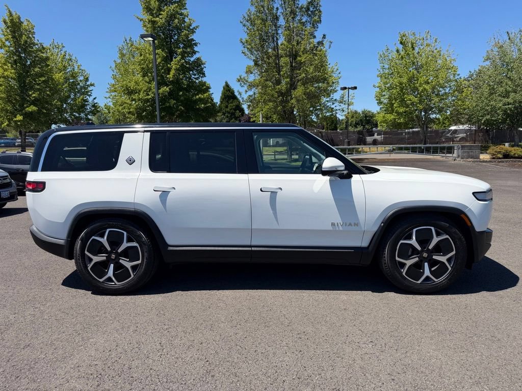 Used 2024 Rivian R1S Adventure Dual AWD/4WD image 8