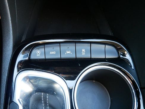 Used 2024 Buick Encore GX Preferred AWD/4WD image 22