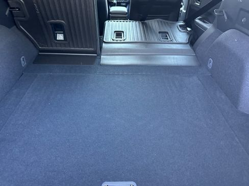 New 2026 Subaru Outback Limited AWD/4WD image 14