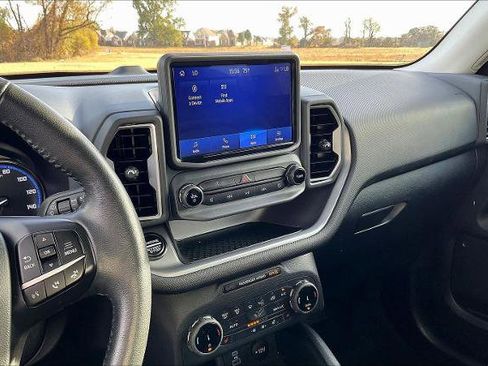 Certified 2022 Ford Bronco Sport Outer Banks AWD/4WD image 6