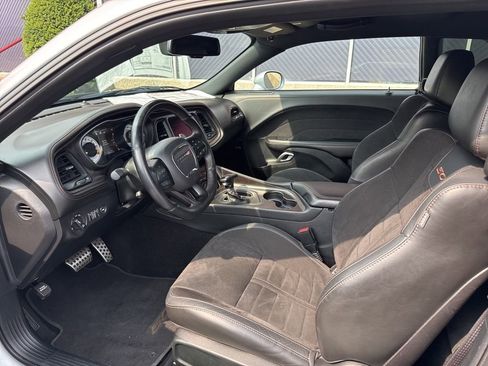 Used 2020 Dodge Challenger R/T Scat Pack image 23