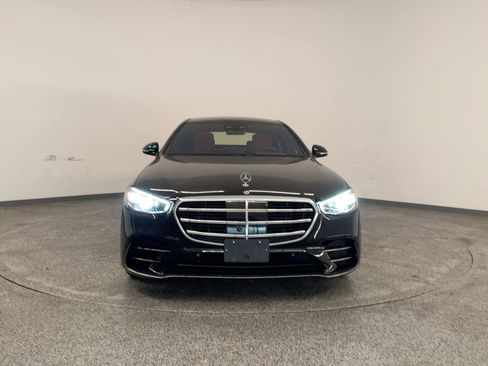 Used 2023 Mercedes-Benz S 580 4MATIC Sedan image 6