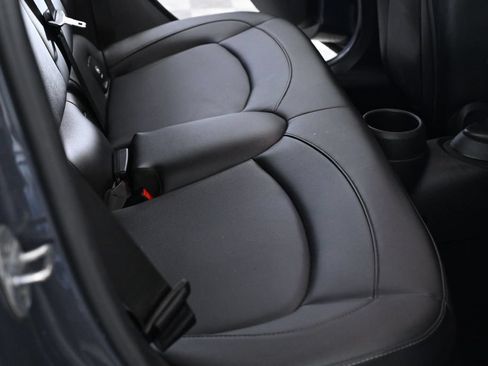 Used 2019 MINI Cooper S FWD image 30