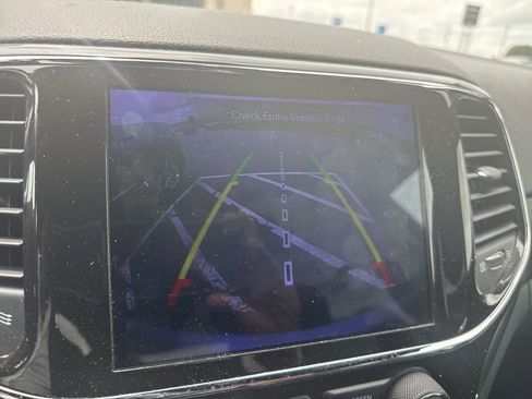 Used 2021 Jeep Grand Cherokee Laredo X RWD image 22
