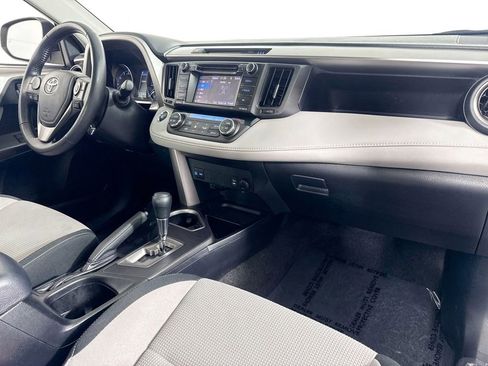 Used 2018 Toyota RAV4 XLE w/ Plus Extra Value Package image 31