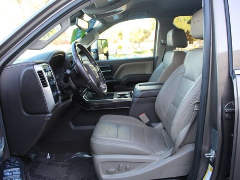Used 2015 GMC Sierra 3500 Denali w/ Duramax Plus Package AWD/4WD image 18
