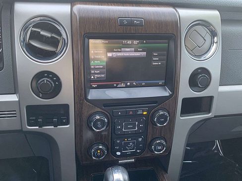 Used 2013 Ford F150 Lariat w/ Mid Equipment Group image 20