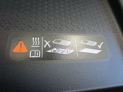 New 2026 GMC Acadia Elevation image 35