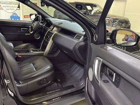 Used 2016 Land Rover Discovery Sport HSE image 14