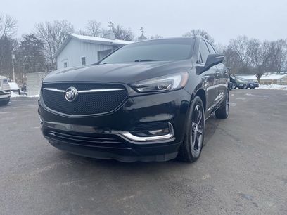 Used 2019 Buick Enclave Essence w/ LPO, Sport Appearance Package