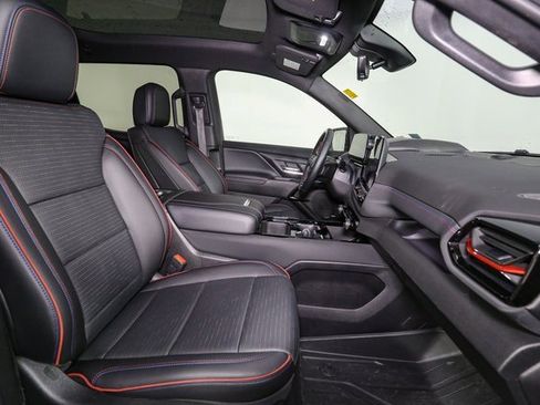 Used 2024 Chevrolet Silverado EV RST image 15