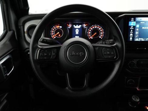 Used 2024 Jeep Wrangler Sport image 16