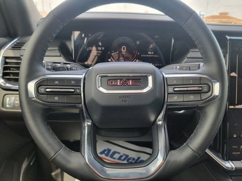 New 2026 GMC Acadia Elevation w/ Elevation Premium Package FWD image 18