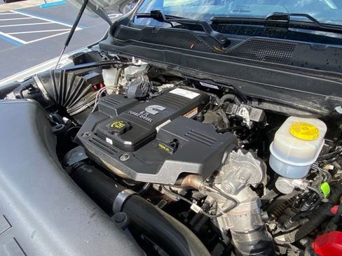 Used 2024 RAM 2500 Big Horn AWD/4WD image 13