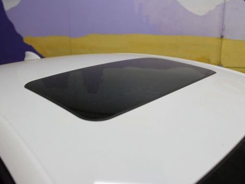 Used 2018 Chevrolet Cruze LT FWD image 5