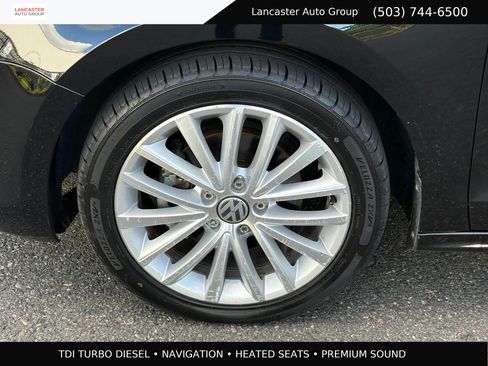 Used 2013 Volkswagen Jetta TDI FWD image 22