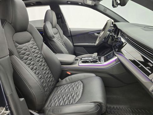 Used 2024 Audi RS Q8 w/ Executive Package AWD/4WD image 19