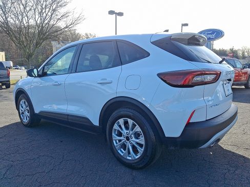 Used 2025 Ford Escape Active image 4