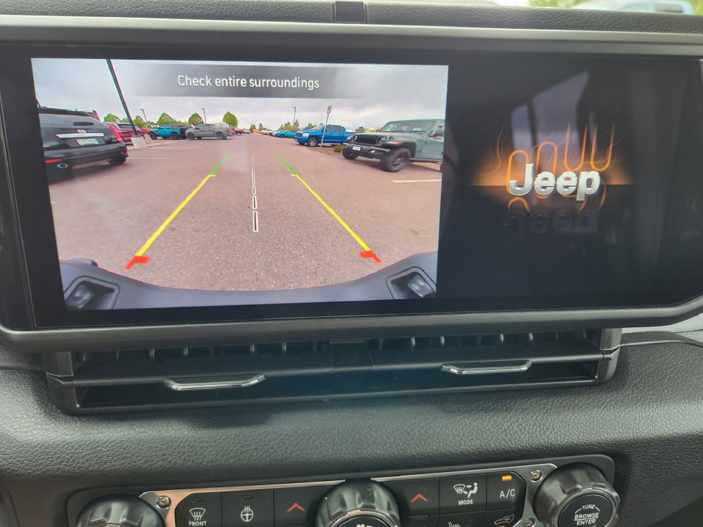 New 2026 Jeep Gladiator Sport AWD/4WD image 21