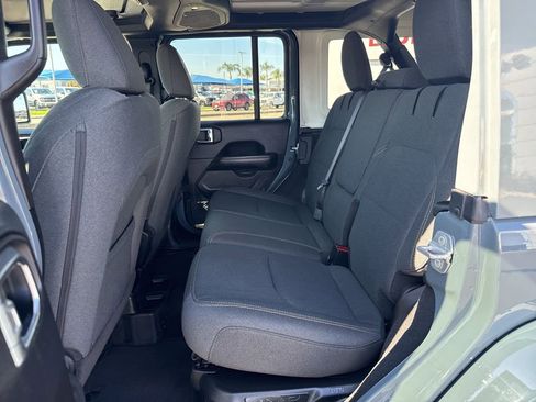 Used 2025 Jeep Wrangler Sahara 4xe w/ Safety Group image 16