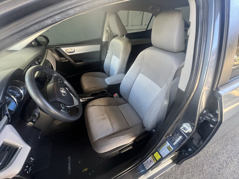 Used 2016 Toyota Corolla LE FWD image 21