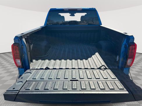 Used 2022 GMC Sierra 1500 Elevation image 33