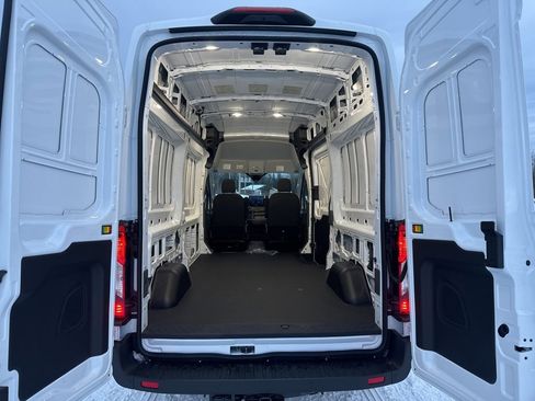 New 2026 Ford Transit 250 148 High Roof AWD image 37