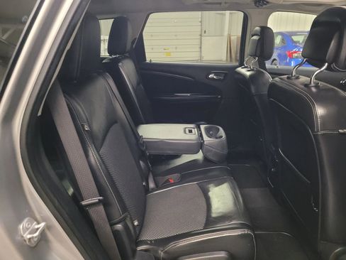 Used 2020 Dodge Journey Crossroad image 32