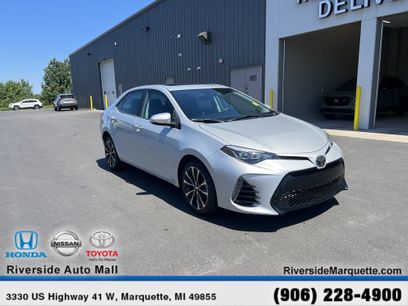 Used 2018 Toyota Corolla SE w/ SE Premium Package