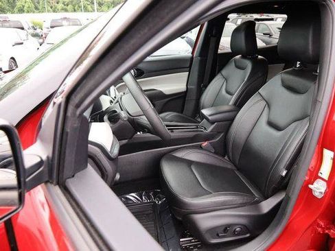 Used 2025 Jeep Compass Limited AWD/4WD image 8