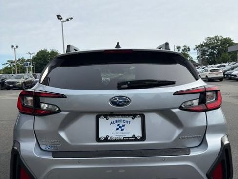 Used 2024 Subaru Crosstrek 2.5i Limited AWD/4WD image 6