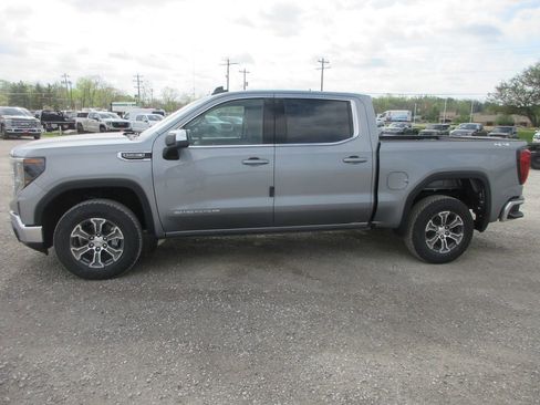 New 2026 GMC Sierra 1500 SLE AWD/4WD image 9