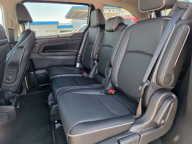 New 2026 Honda Odyssey Elite image 17