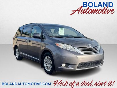 Used 2017 Toyota Sienna XLE w/ XLE Navigation Package