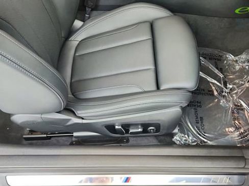 Used 2026 BMW M440i Coupe RWD image 22