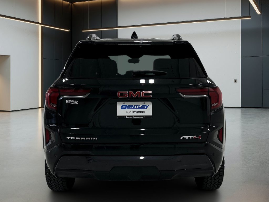 Used 2026 GMC Terrain AT4 AWD/4WD image 5